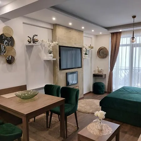 President Kop Lux 619 Apartment *